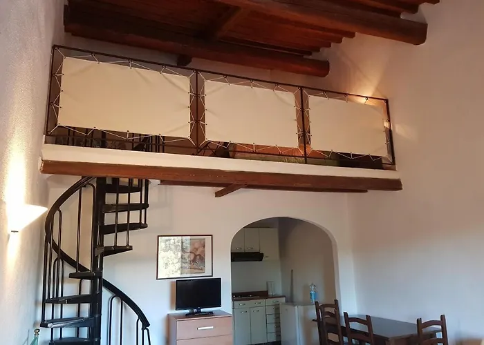 Фермерский дом Agriturismo Lampugnano Чивителла-Мариттима