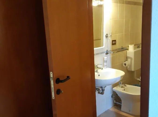 Agriturismo Lampugnano Фермерский дом Чивителла-Мариттима
