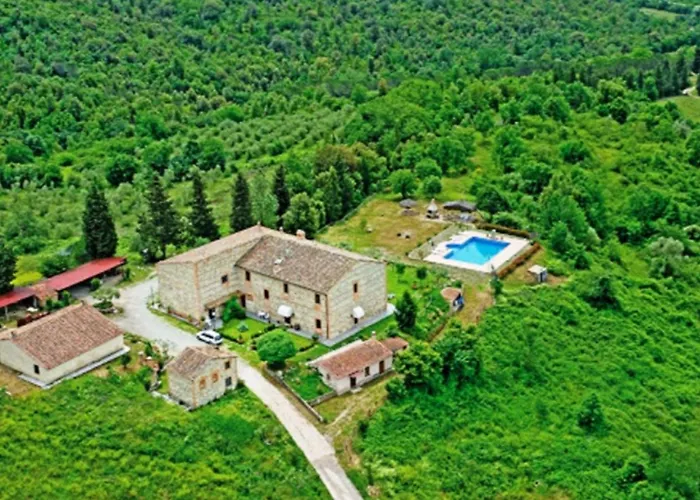 Agriturismo Lampugnano * Чивителла-Мариттима