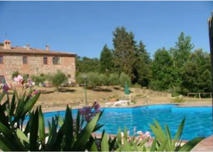 Agriturismo Lampugnano Фермерский дом Чивителла-Мариттима