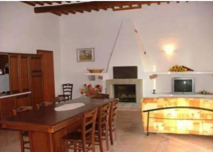 Agriturismo Lampugnano Чивителла-Мариттима